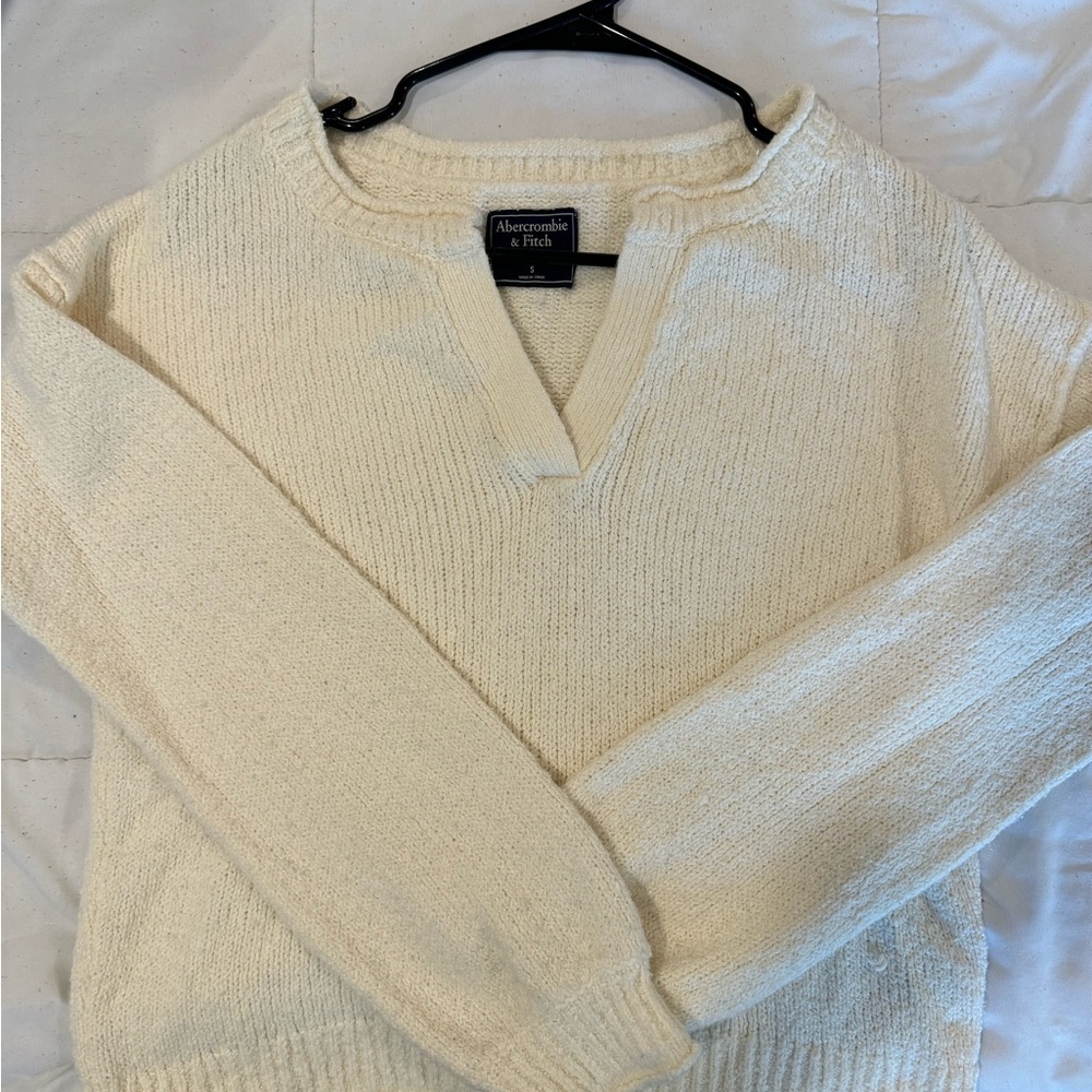 Knitted Abercrombie V-neck Sweater